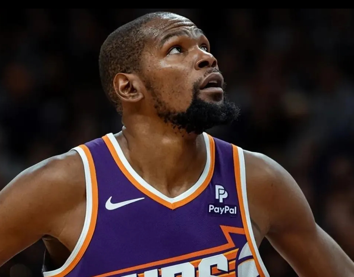 76人绝杀菲律宾男篮，杜兰特统治全场的简单介绍