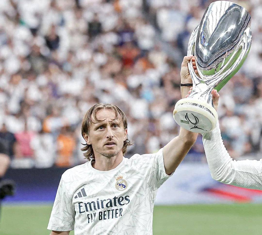 比利时力克莱比锡红牛,莫德里奇送出助攻 比利时力克莱比锡红牛,莫德里奇送出助攻