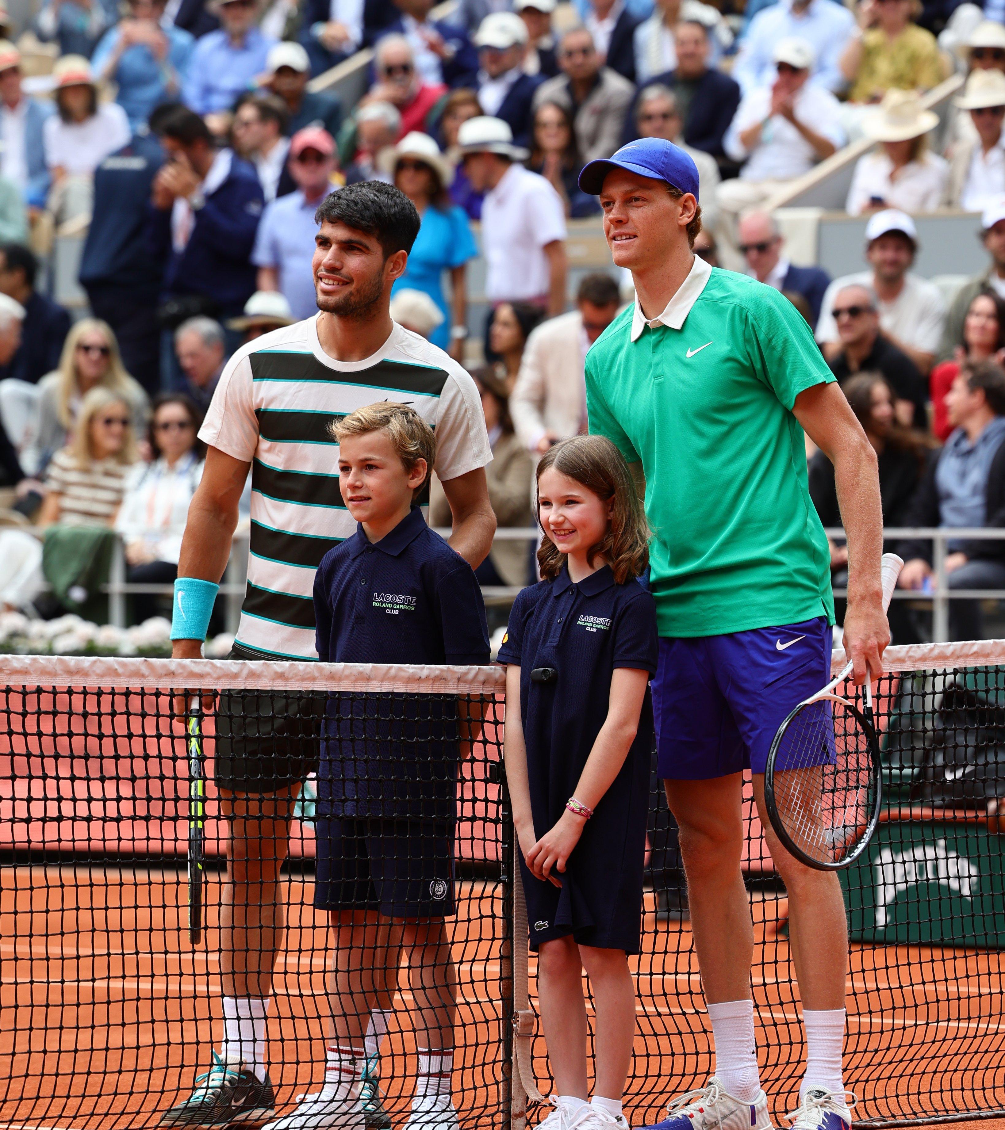 关于美国网球队绝地反击欧洲网球队，阿尔卡拉斯统治全场的信息