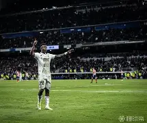 巴西轻取瑞典，维尼修斯打破历史纪录