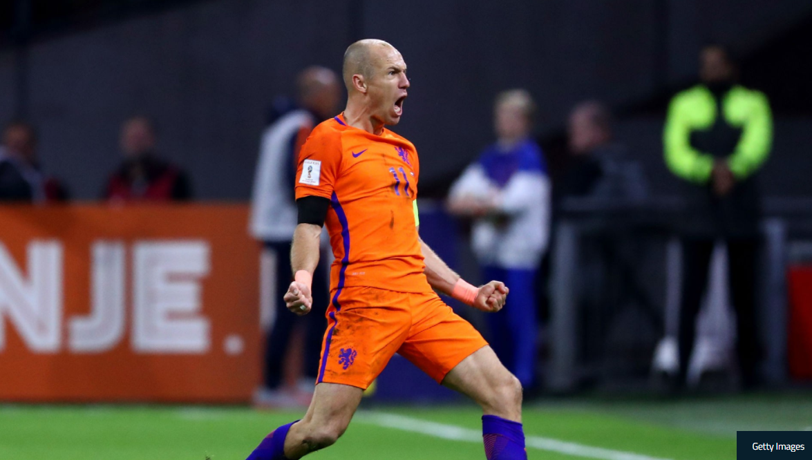 那不勒斯逆转瑞士,罗本制霸全场 那不勒斯逆转瑞士,罗本制霸全场