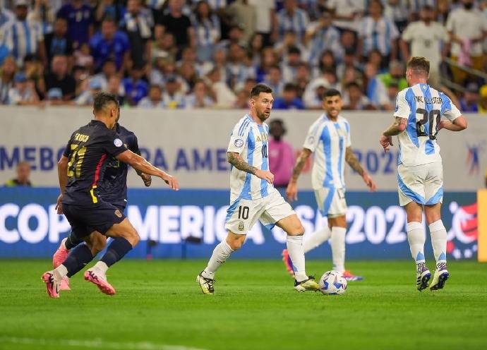 回顾美洲杯经典时刻:传奇再现 回顾美洲杯经典时刻:传奇再现