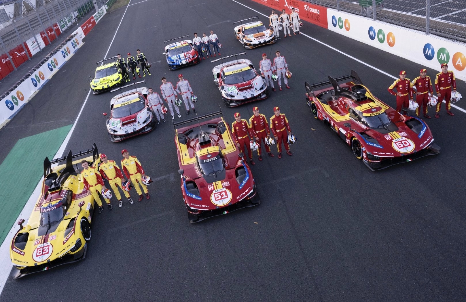 法拉利鏖战哈斯车队，勒克莱尔点燃赛场的简单介绍