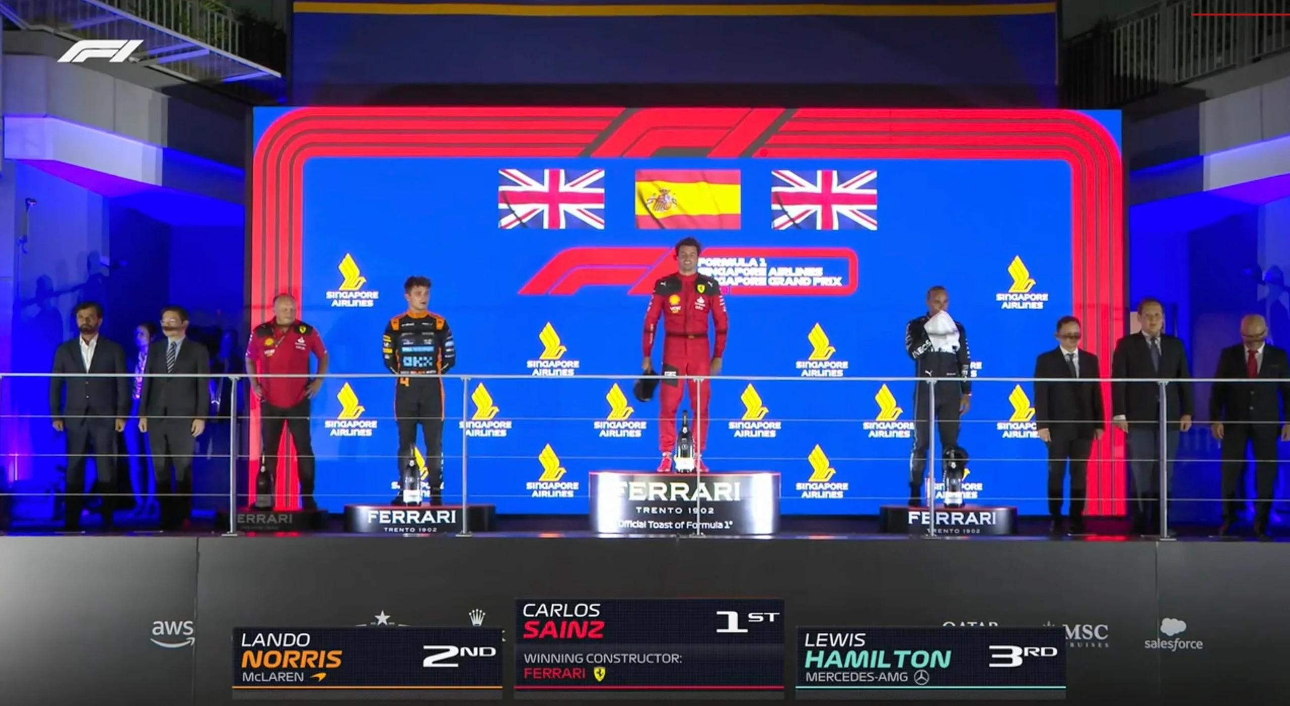 梅赛德斯逆转索伯车队，塞恩斯高光表现