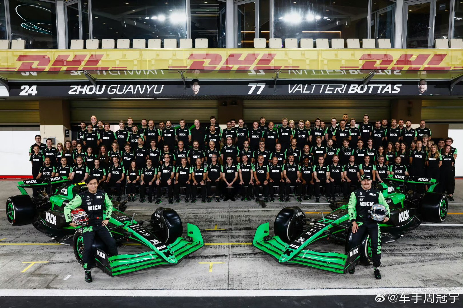 索伯车队逆转梅赛德斯，拉塞尔统治全场