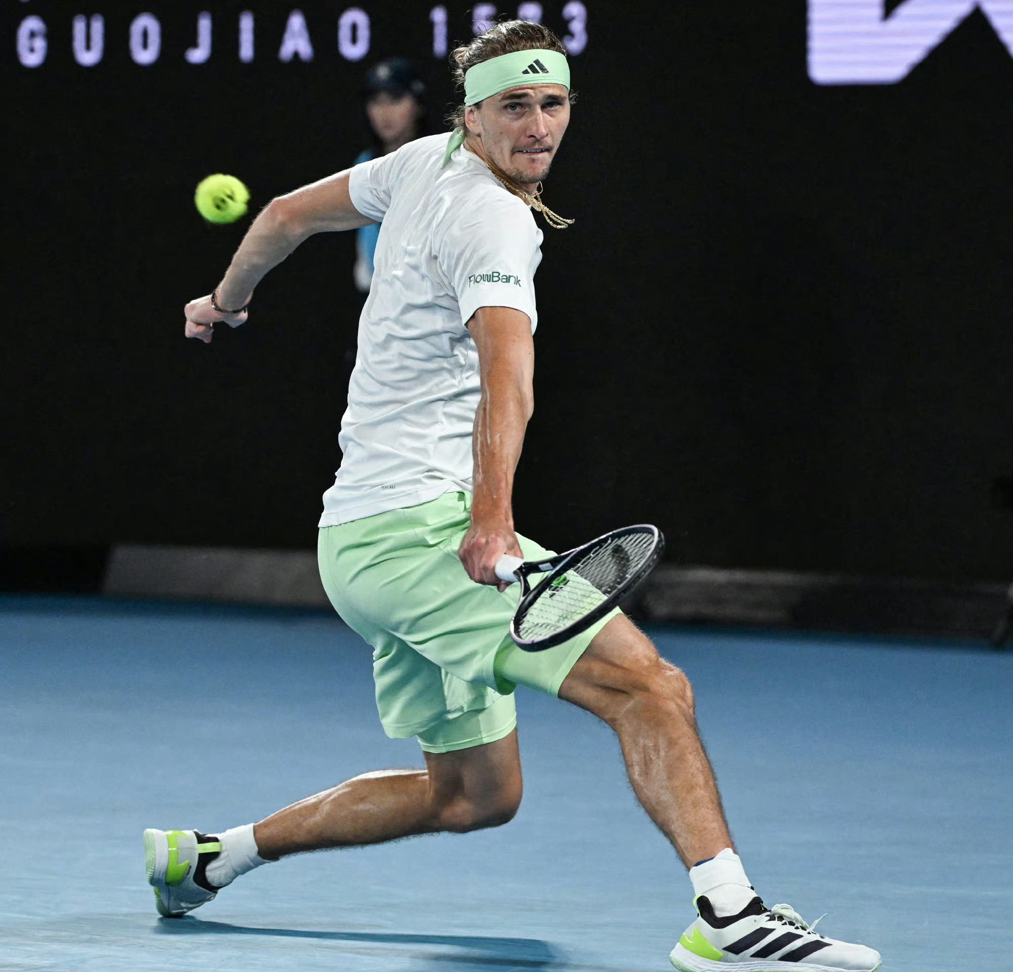 蒙特卡洛大师赛绝杀法网，兹维列夫高光表现