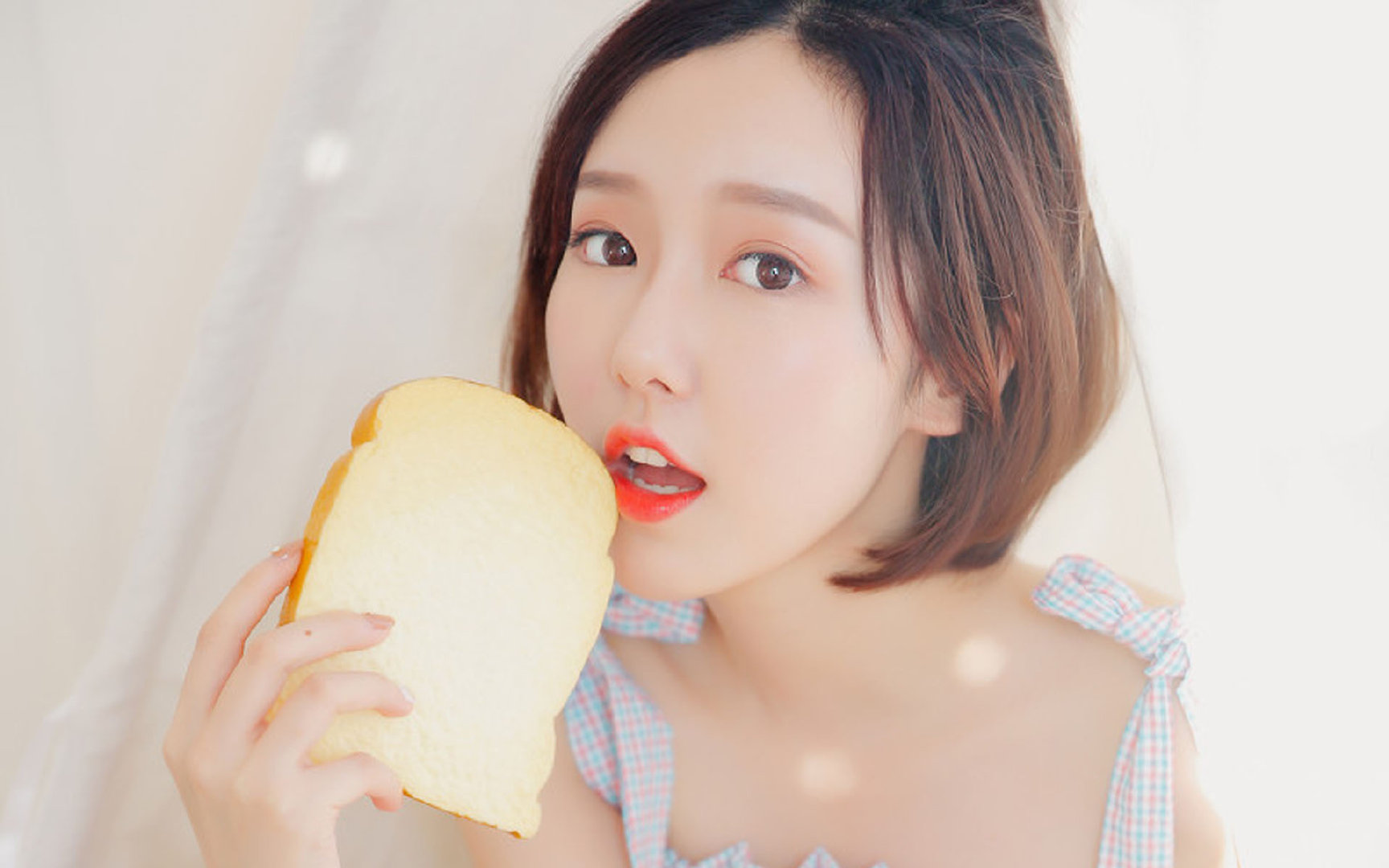 轻舟已过铁闸镇海，皮克铸就丹麦童话之夜