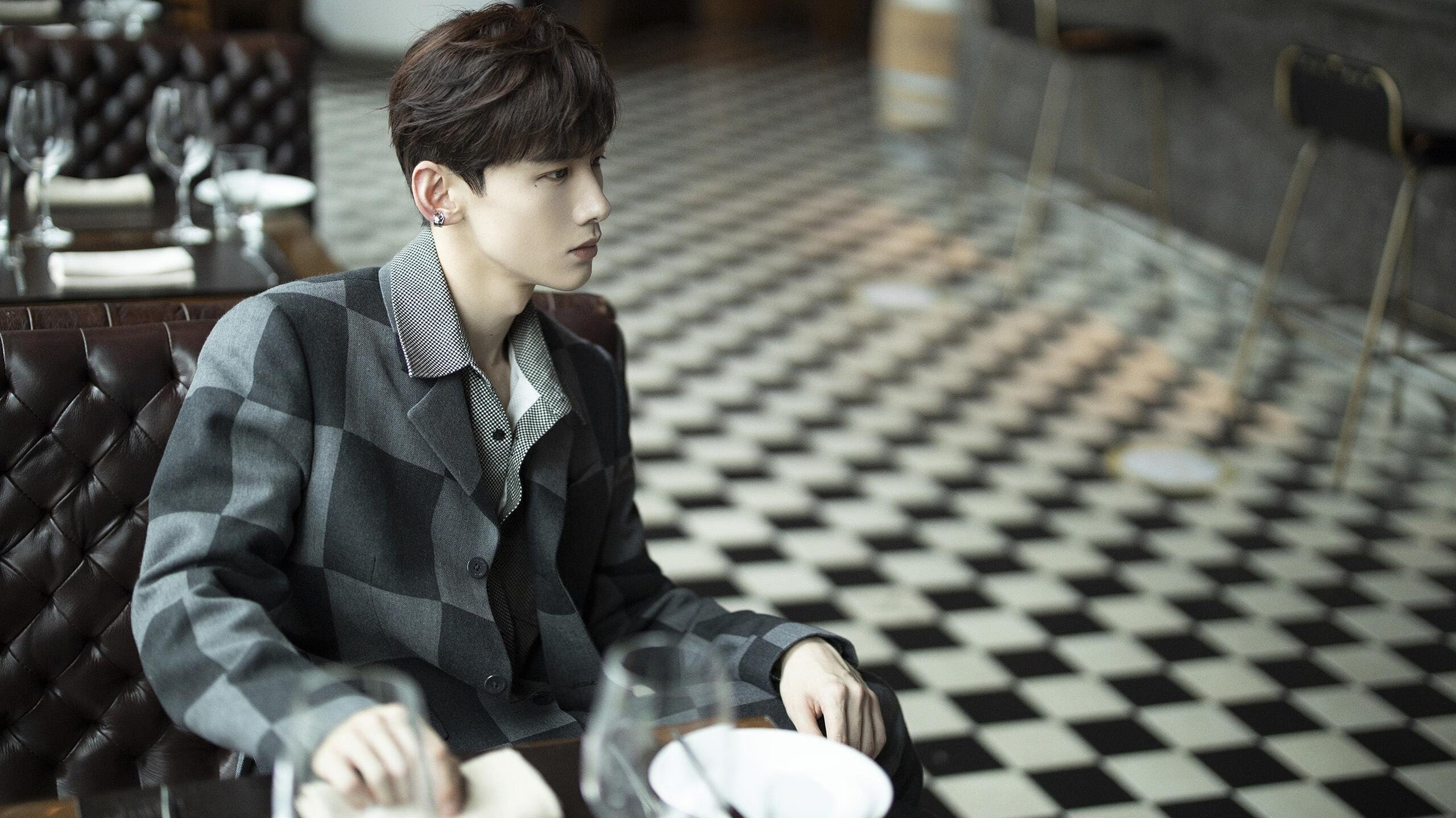 黄与银的交响，索伯轻取威廉姆斯背后，诺里斯用惊艳定义了赢的另一种模样