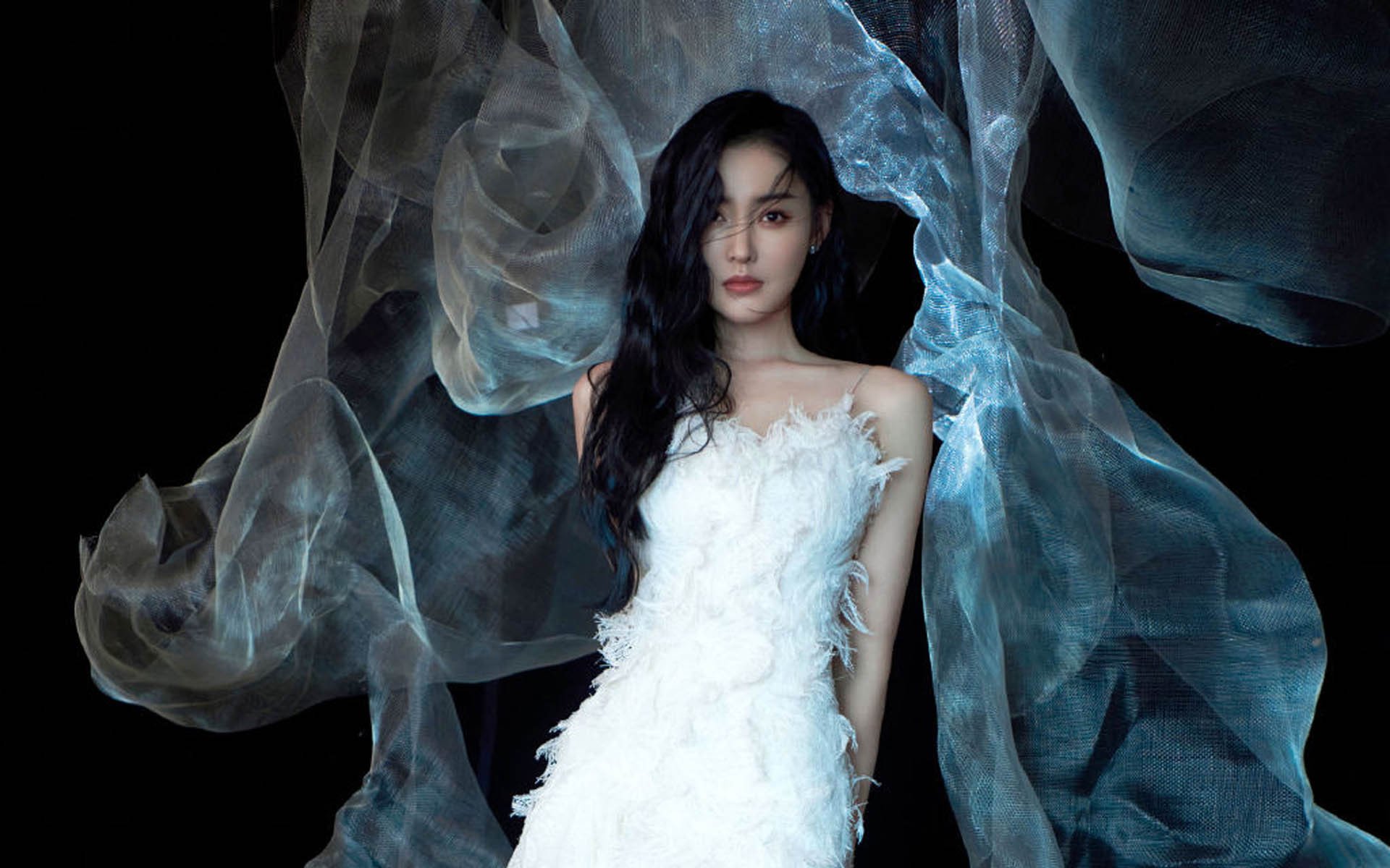 未完成的独舞，当阿劳霍在佛罗伦萨与希腊的战术棋盘上，打出统治级数据