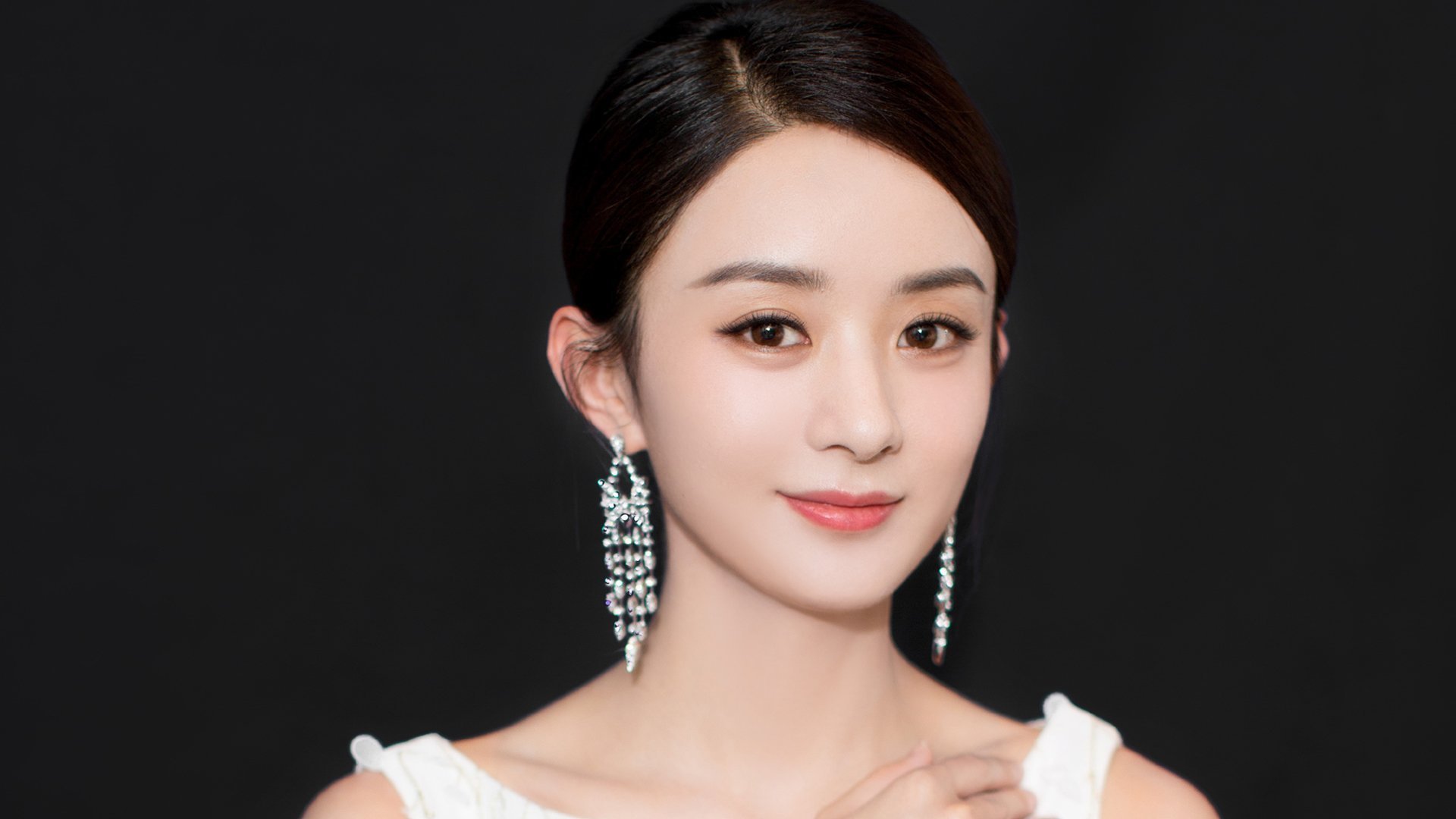 奥运烽火映绿茵，尤文封锁艺术启示奥运周期关键战