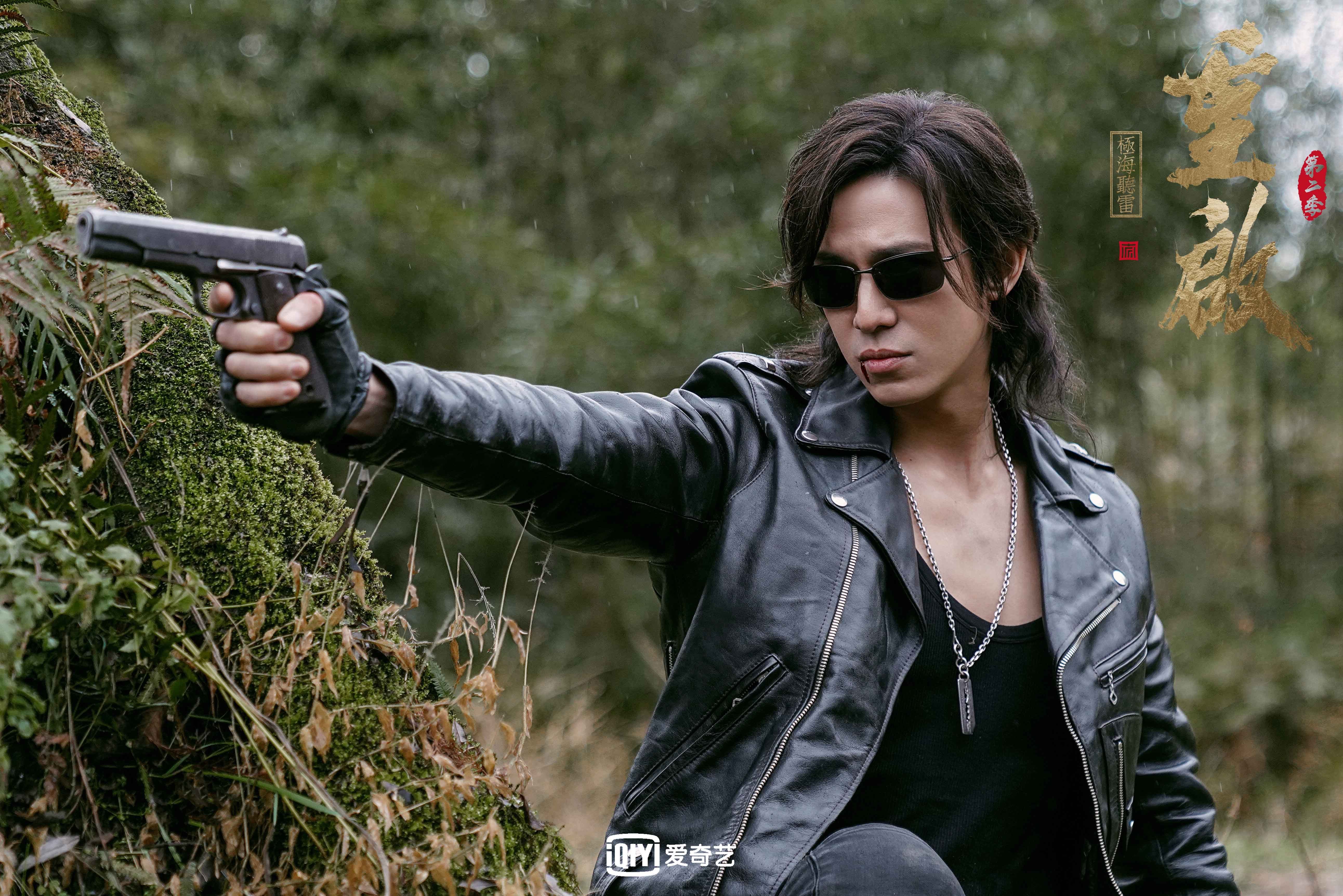 当两种悬念相遇，基耶萨的优雅独舞与伊拉克的沉默宣言